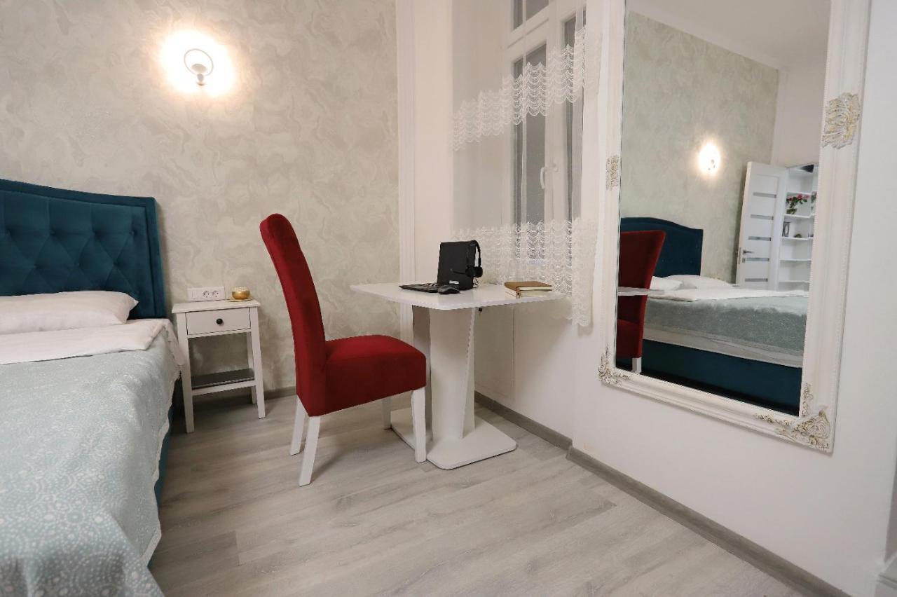 Central Luxury Apartments Oradea Ngoại thất bức ảnh